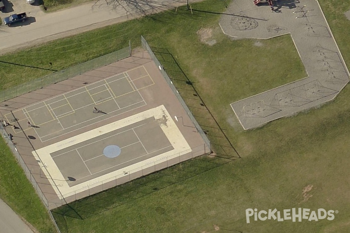 Photo of Pickleball at Souris Pickleball